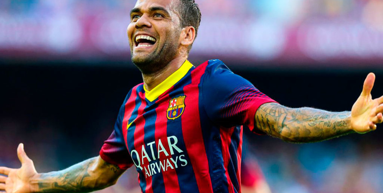 Dani Alves superó los chequeos médicos y será presentado en Barcelona