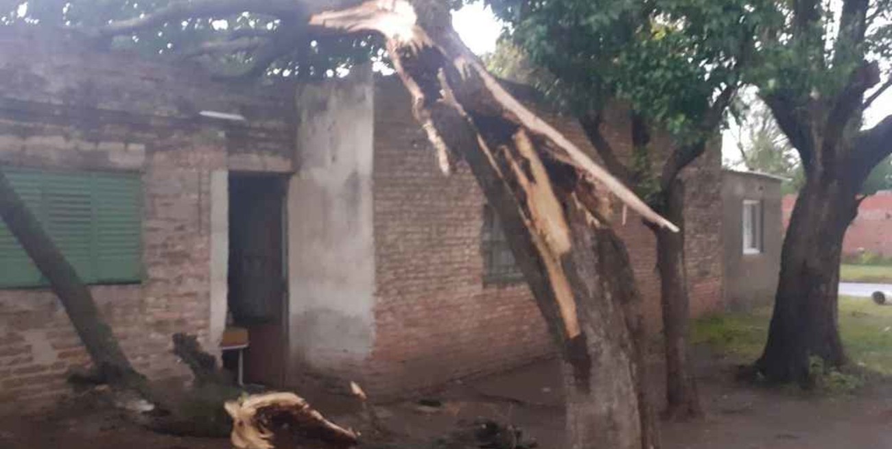 Un fuerte temporal azotó a la ciudad de Firmat