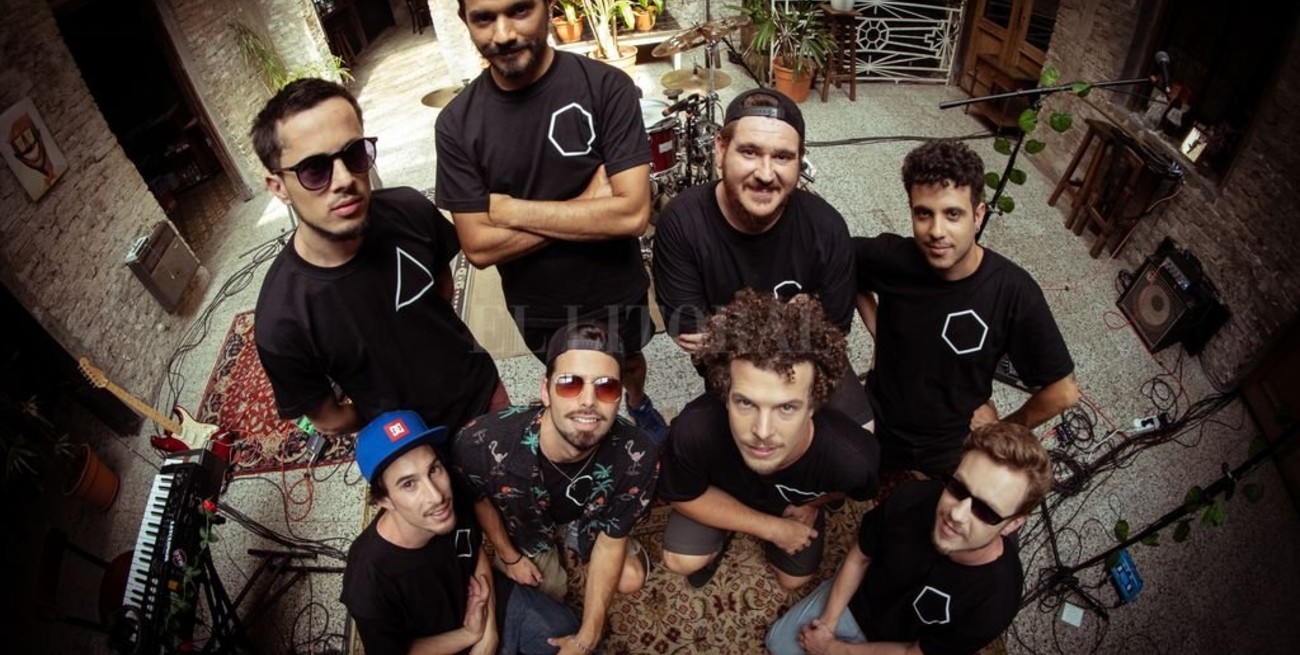 Latelonius Presenta "Disconius"