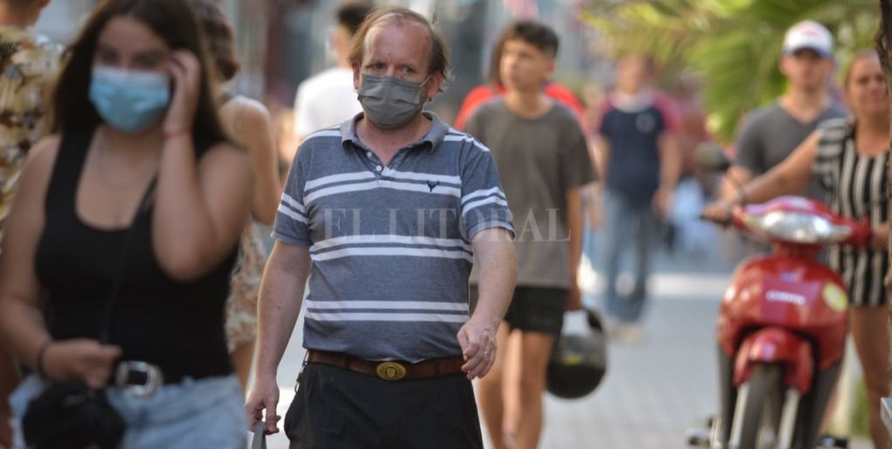 Covid en Santa Fe: tres fallecidos y récord de 11.088 nuevos contagios en la provincia