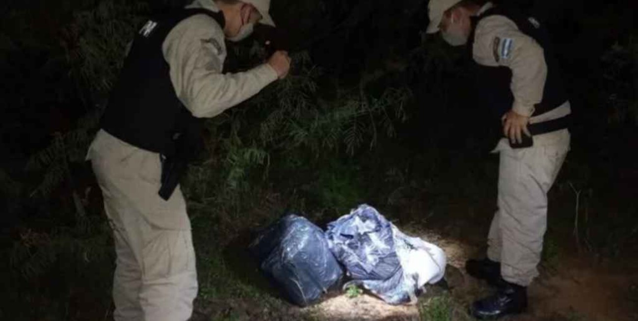 Corrientes: secuestraron más de 100 kilos marihuana descubiertos a orillas del río Paraná