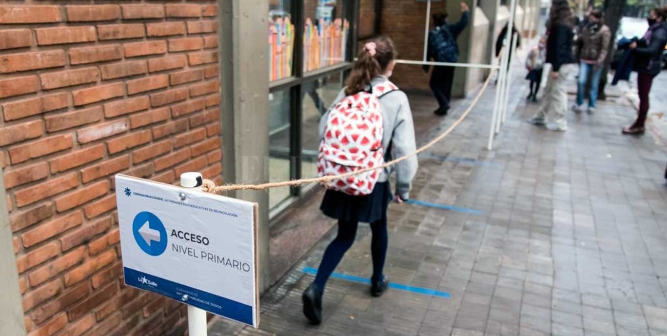 Sindicatos volvieron a plantear preocupación por la presencialidad 