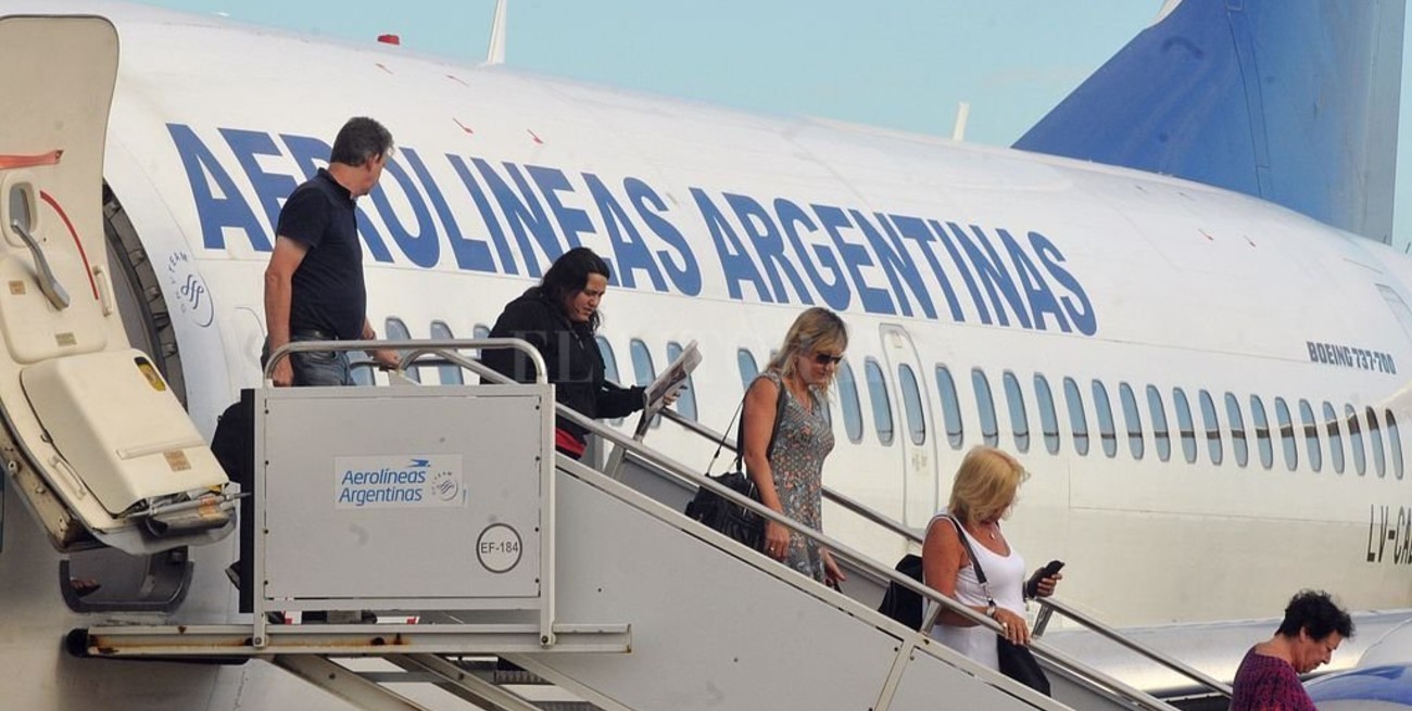 Aerolíneas Argentinas flexibiliza su política comercial para modificaciones de fecha de pasajes