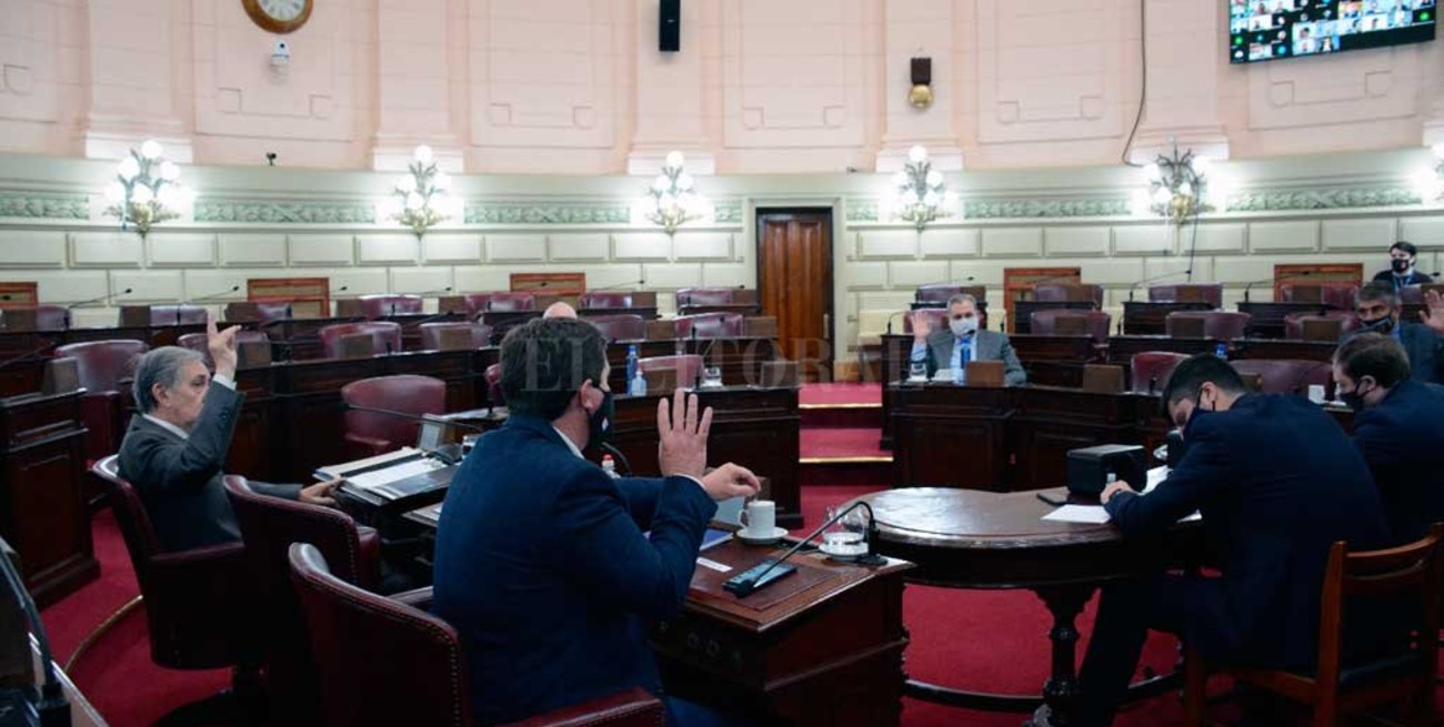 Dictamen para remover a un fiscal de Venado Tuerto