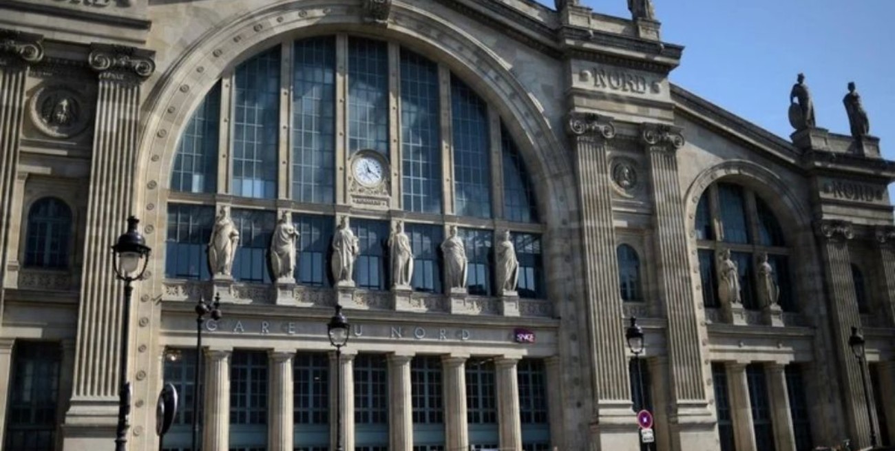 En Francia policías mataron a un hombre que los amenazó con un cuchillo