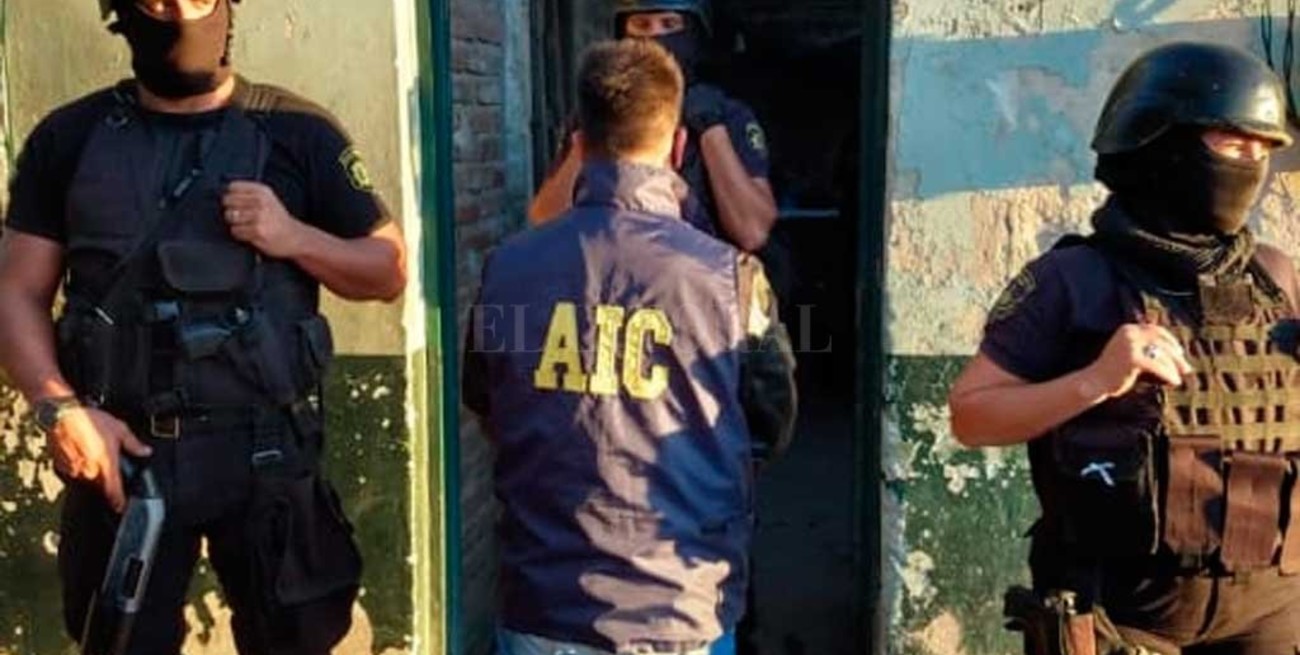 Narcos barriales: hubo varios   detenidos y secuestro de drogas