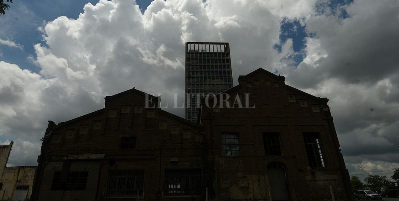 Llegan cartas: Hitler, izquierda, derecha