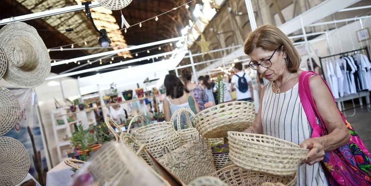 Mujeres Qom comparten sus saberes ancestrales en La Diseña