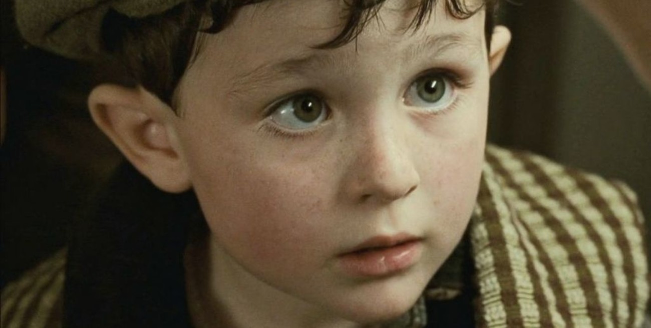 A 25 años del estreno Titanic, el "niño irlandés" sigue recibiendo un cheque todos los meses