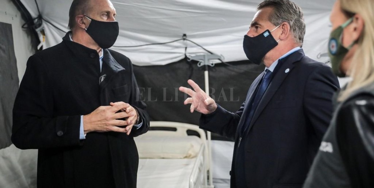 El gabinete de campaña y una fuerte advertencia de Rossi