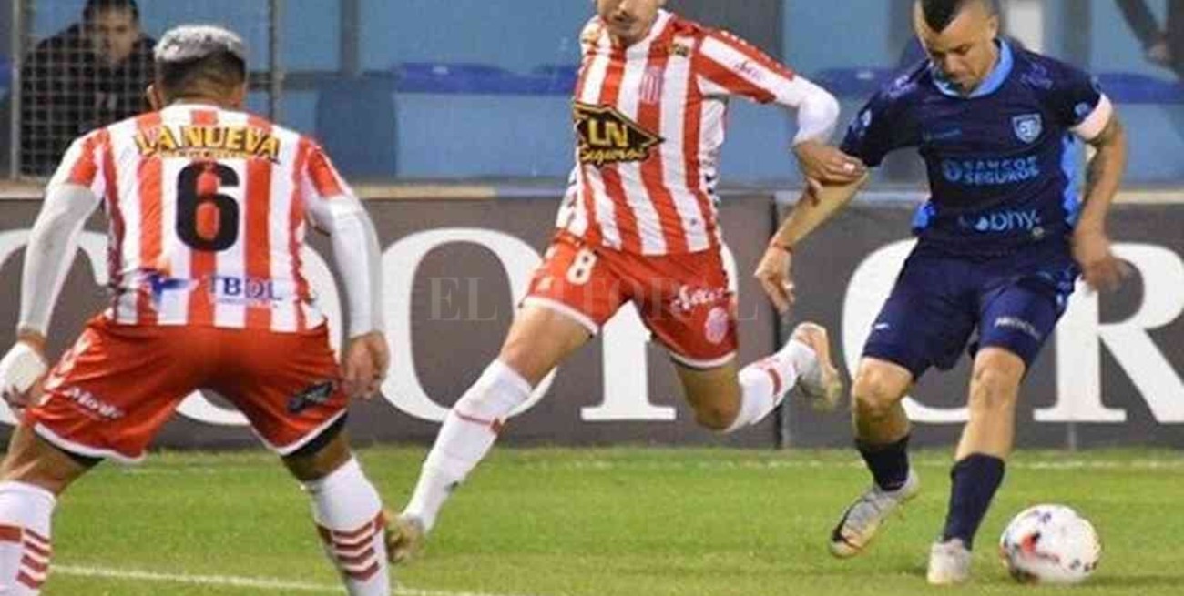 Atlético no levanta: cayó en Rafaela ante Barracas Central