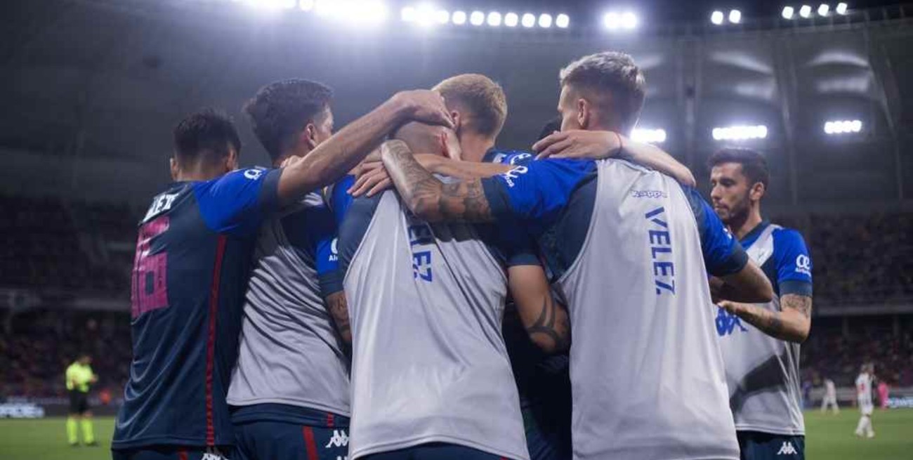 Vélez le ganó a Central Córdoba y se subió al podio de la tabla de posiciones 