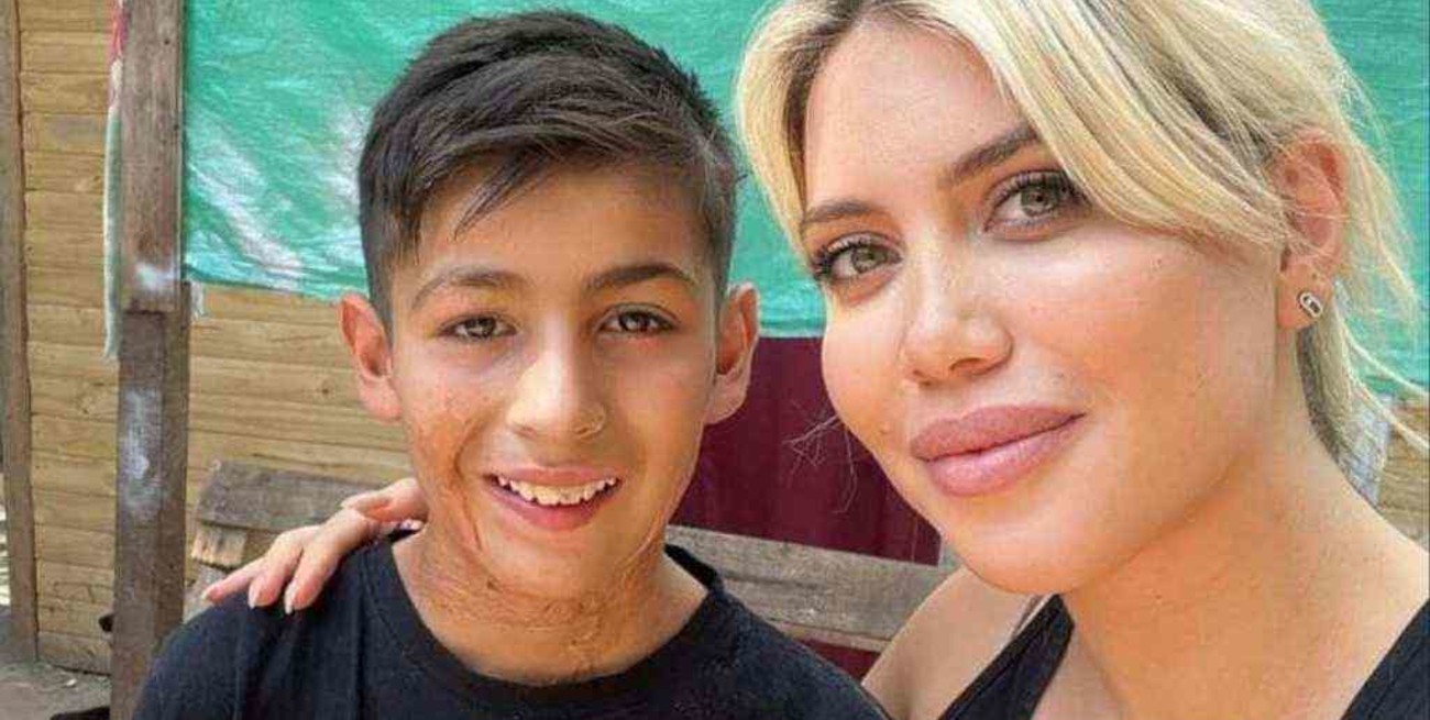 Wanda Nara fue a conocer a Joaquín, el nene pastelero, y le compró la torta