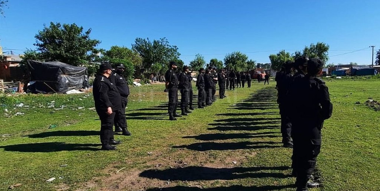 Reconquista: megaoperativo policial para desalojar un predio usurpado