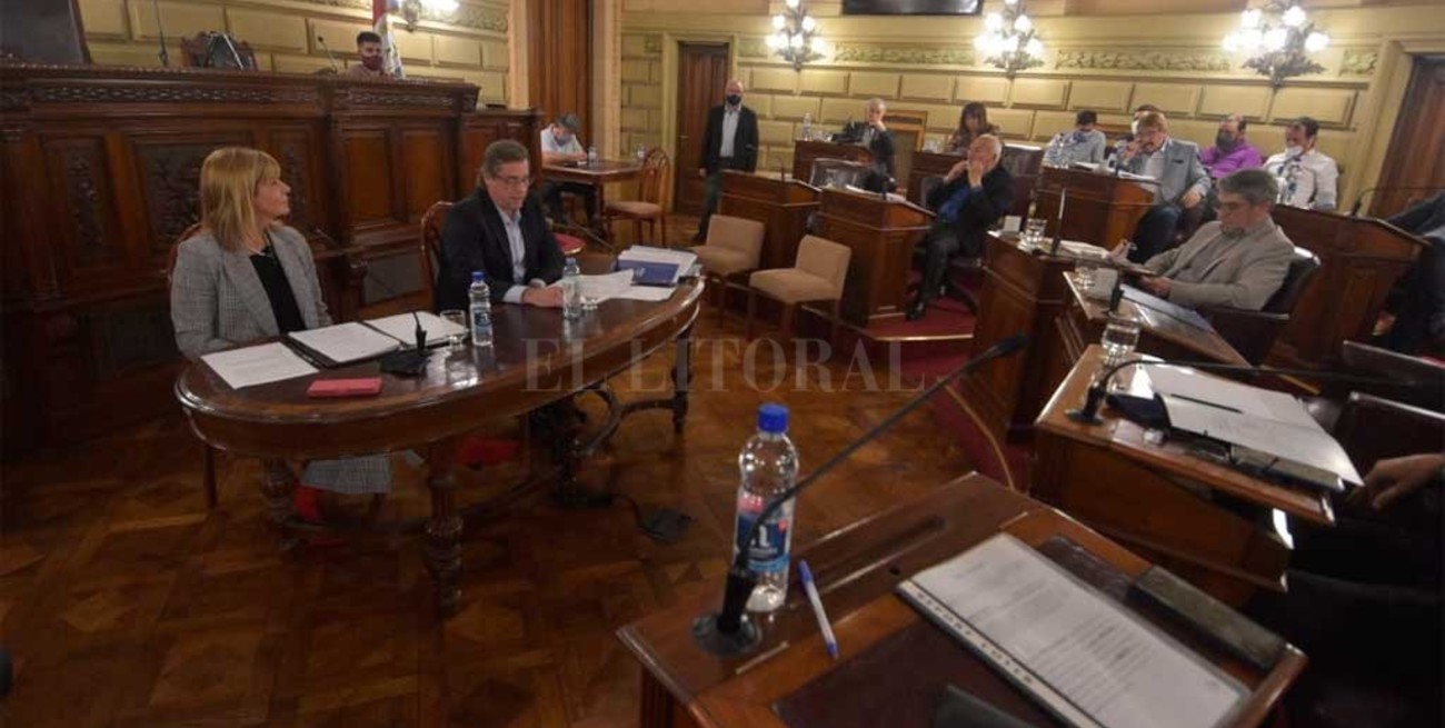 Capitani ante senadores, negó discriminación asistencial