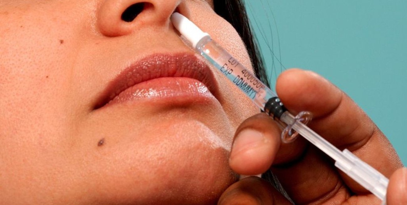 Presentaron el ensayo de una vacuna intranasal contra el coronavirus