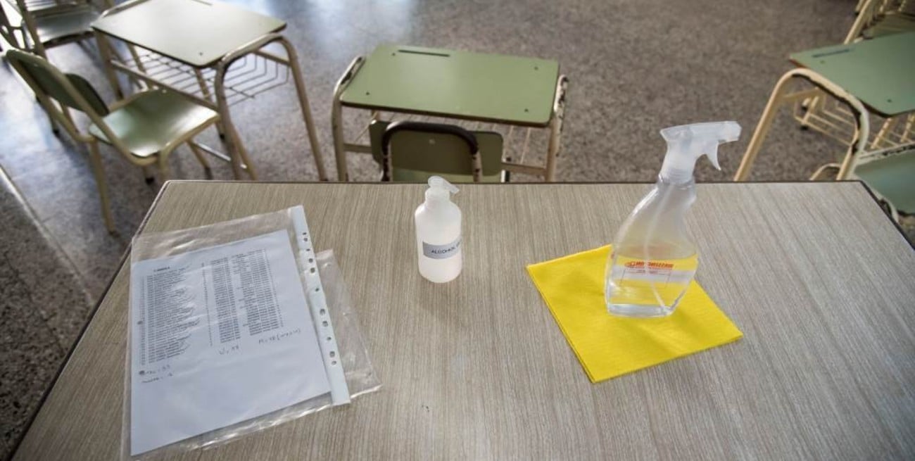 "La escuela es segura sólo si se sostiene el distanciamiento"