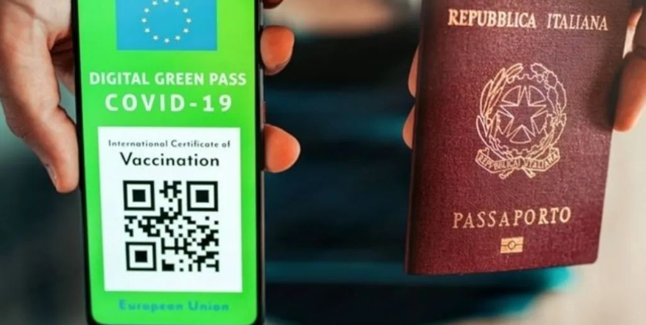 Italia: antivacunas protestaron en el primer día del "pase verde" obligatorio para trabajadores