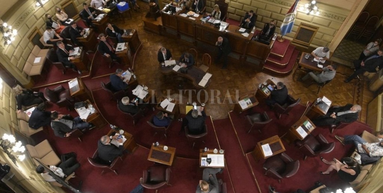 Pase a planta para 1.400 profesionales de la Salud pública en Santa Fe