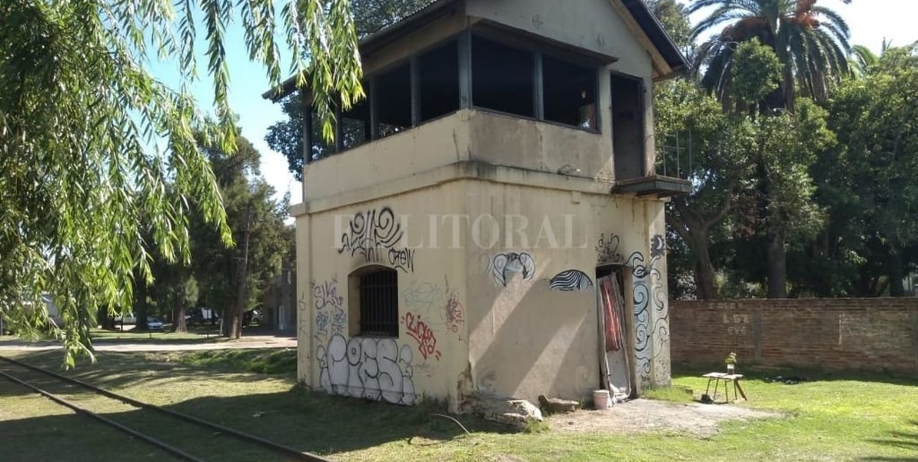 Restaurarán cuatro cabines abandonados en la ciudad de Santa Fe para emprendedores