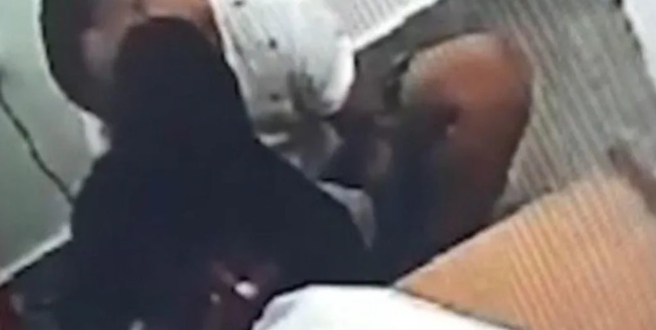 Chubut: se complica la situación de la jueza investigada por besar a un preso