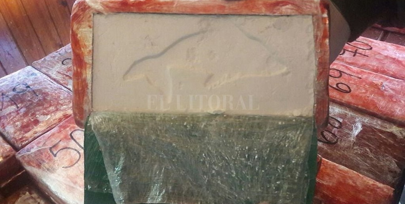 Secuestraron más de 80 kilos de cocaína impresos con el logo del Cartel del Golfo