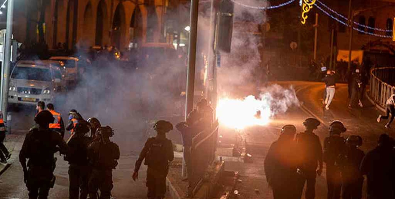 Jerusalén: se prevén nuevas protestas tras los enfrentamientos que dejaron más de 200 heridos