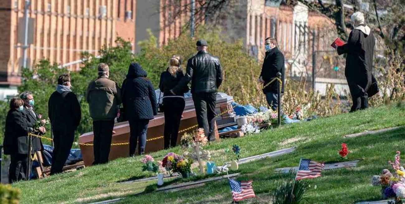 Estados Unidos superó los 700.000 muertos por el coronavirus