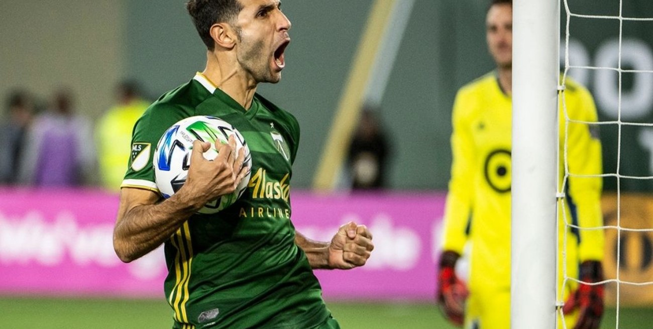 Diego Valeri regresó a Lanús