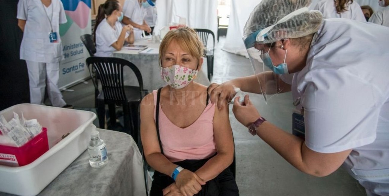 751.000 personas recibirán una dosis contra el covid-19 en Rosario en 2021