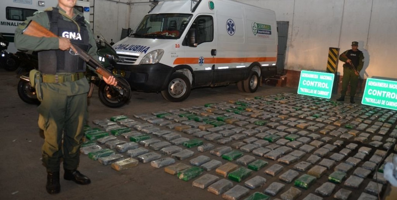 Llevaban 400 kilos de marihuana en una ambulancia
