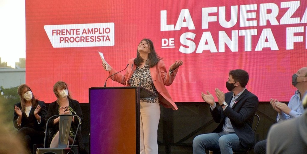 Clara García: "Sabemos muy bien por qué vamos a ir al Senado"