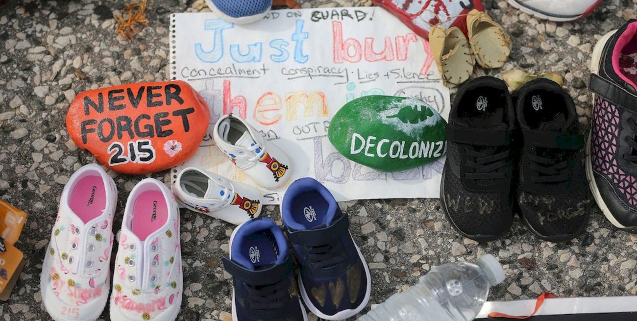 Canadá: descubrieron otras 54 tumbas sin marcar en un internado para niños indígenas