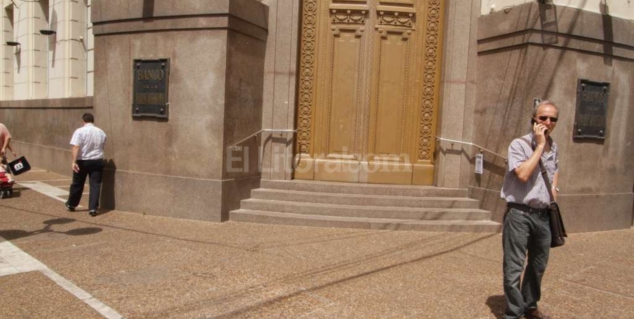 Trabajadores del Banco Nación paran este miércoles por 24 horas