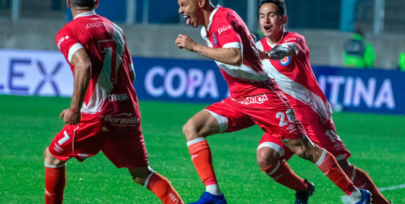 Cómo quedaron definidos los cruces de semifinal de Copa Argentina