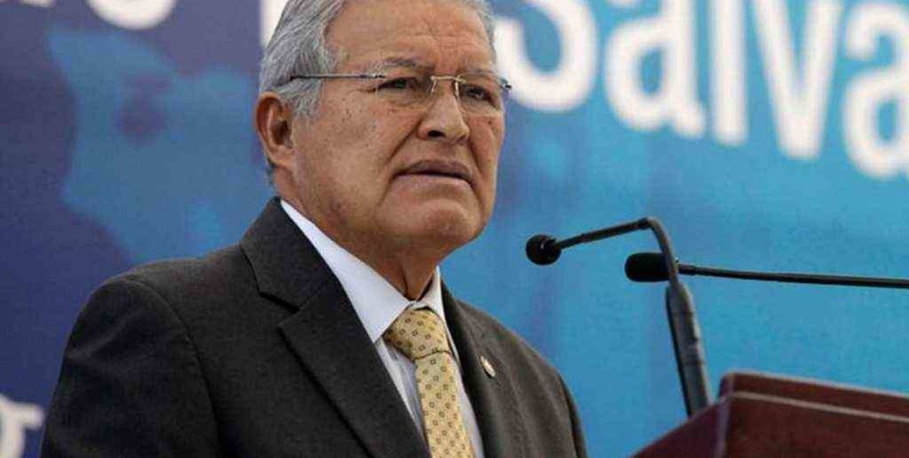 El Salvador: ordenaron la detención del expresidente Salvador Sánchez Cerén