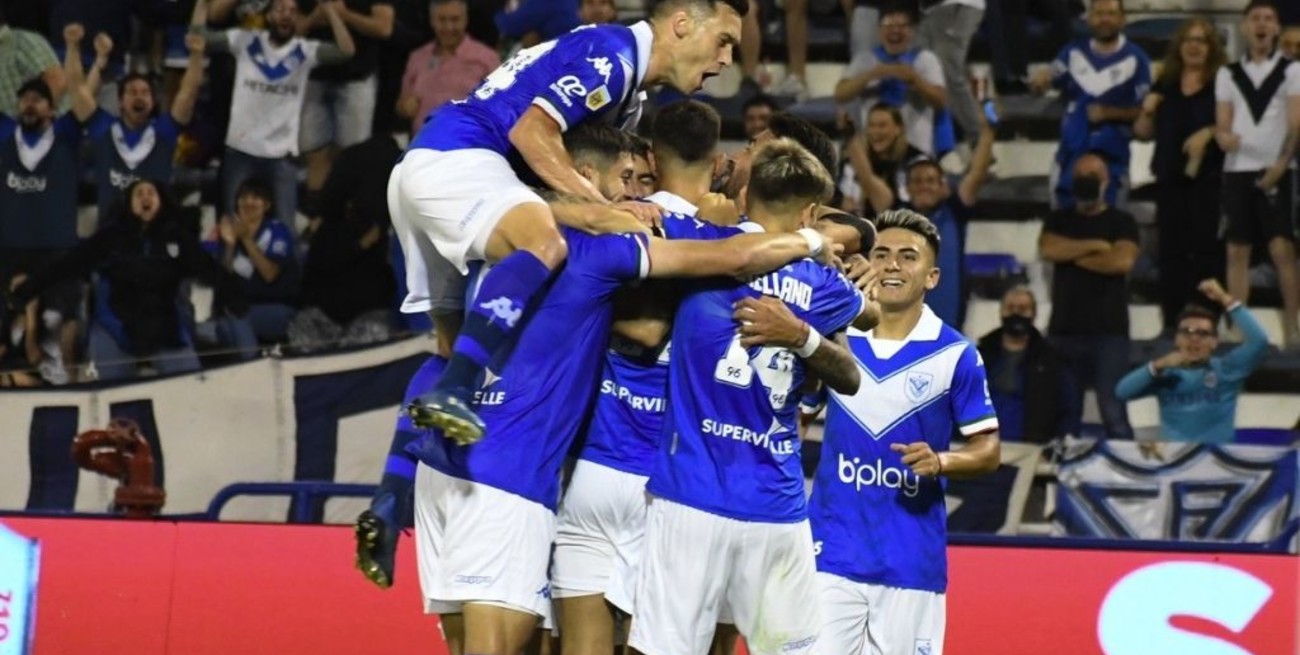 Vélez se despide de su gente ante Patronato