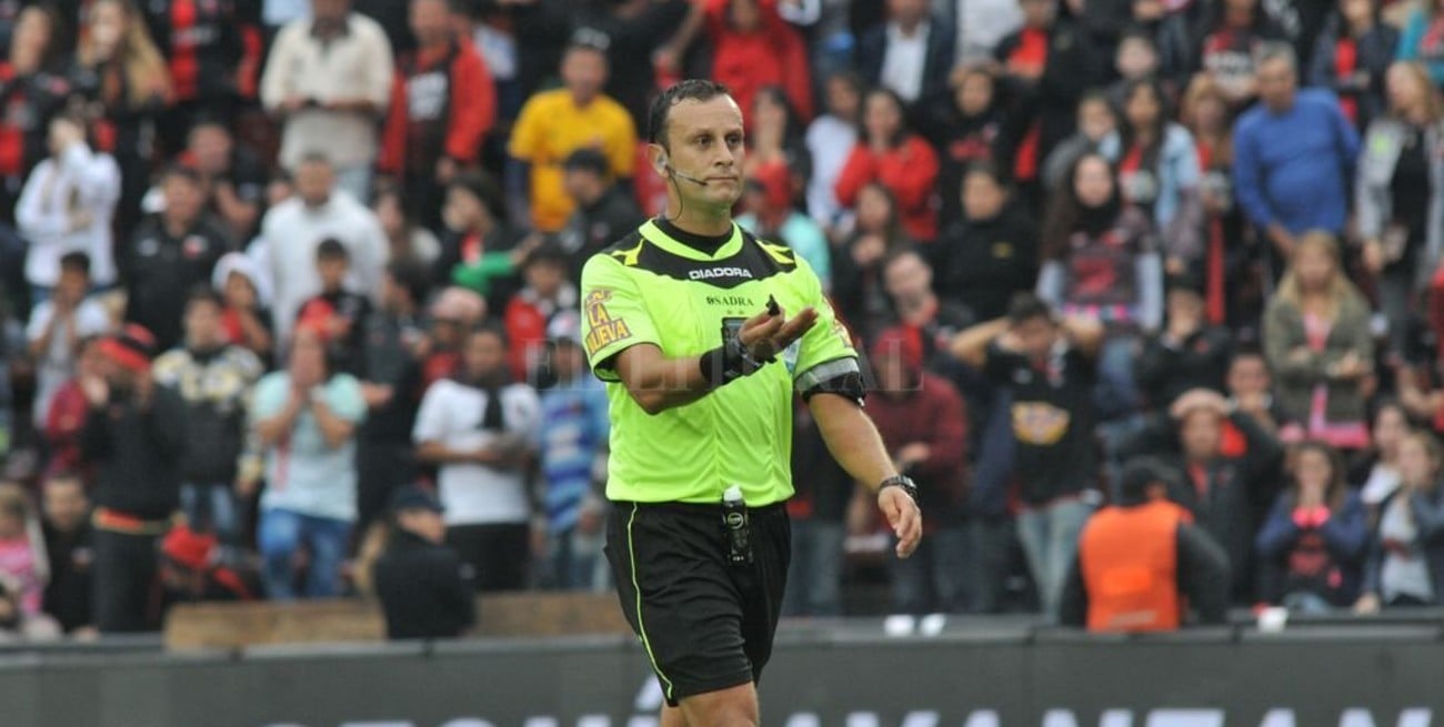 ¿Cómo se sortearán los árbitros para los partidos de la Superliga?