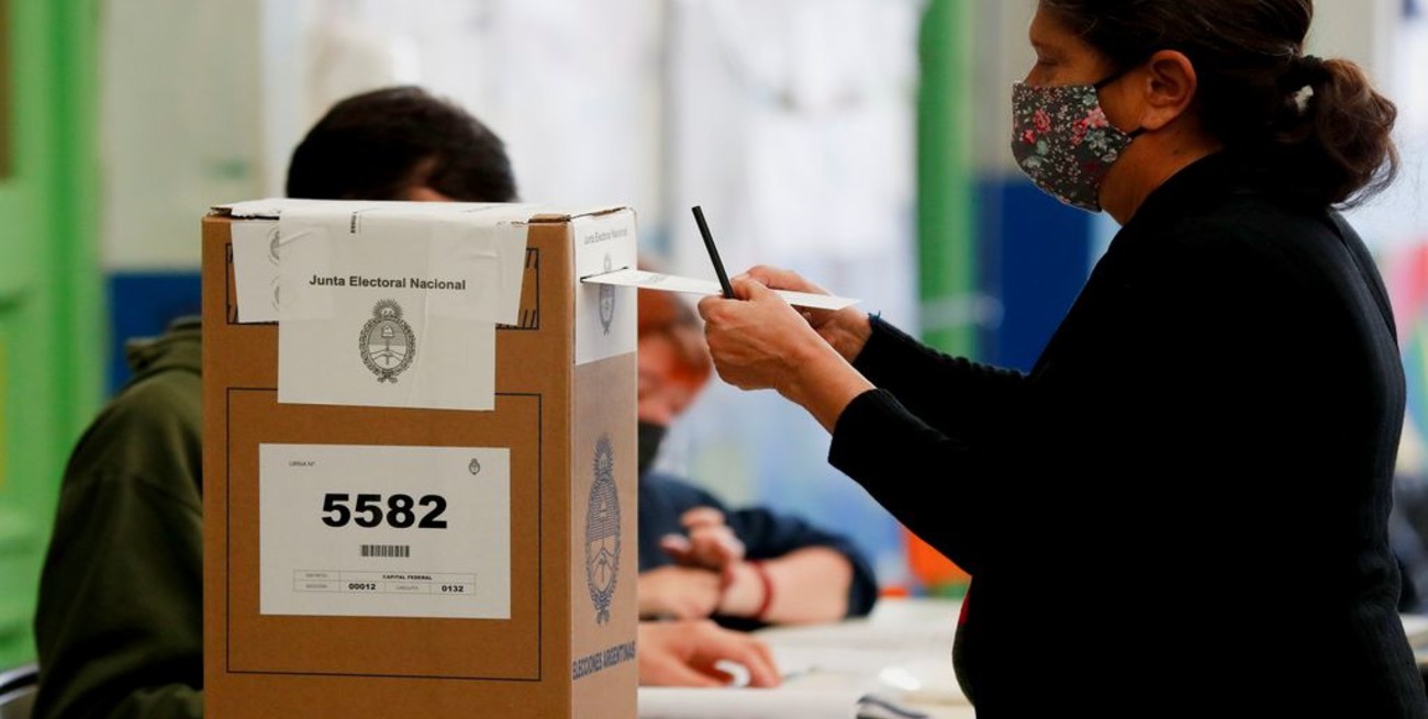  A nivel nacional votó cerca del 67% del padrón