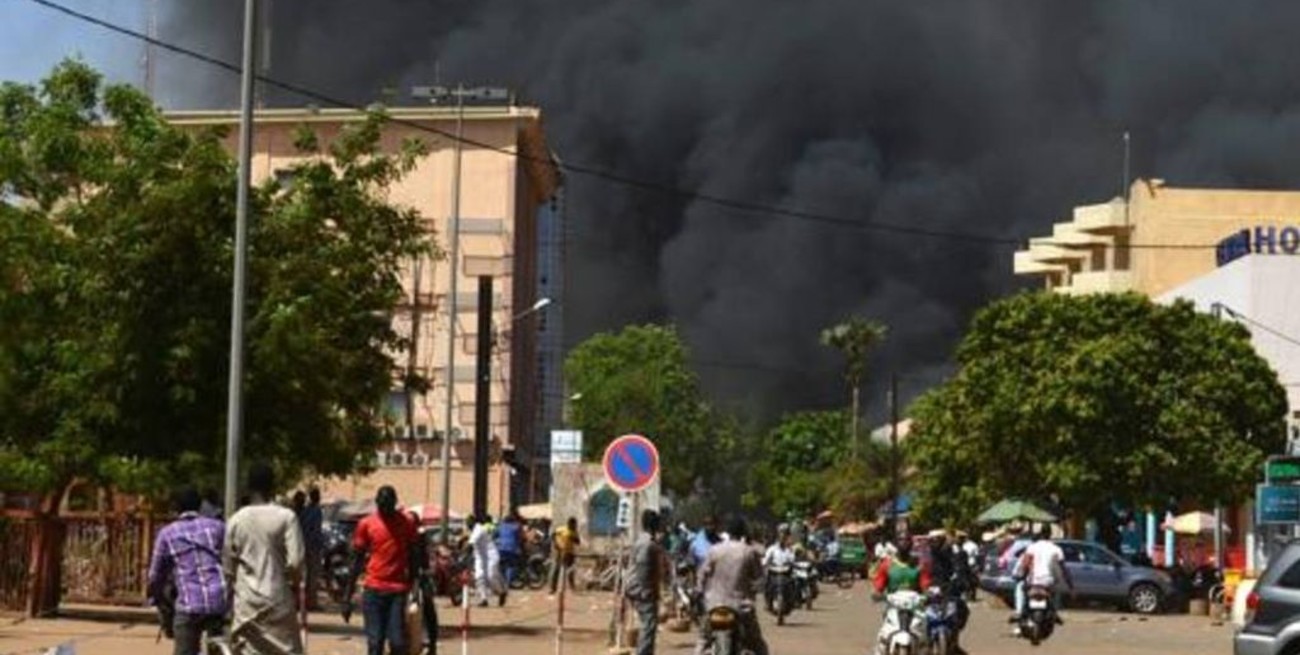 Grupo islamista se adjudica atentando en Burkina Faso