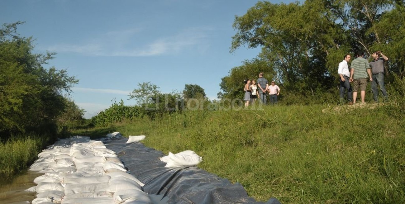 Corral: "Estamos monitoreando la crecida del río"