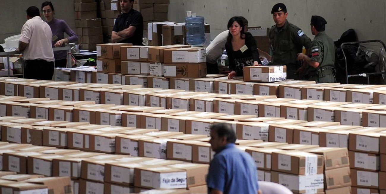 El gobierno recibió "dos buenas ofertas" para licitar el recuento provisorio de las elecciones 2021