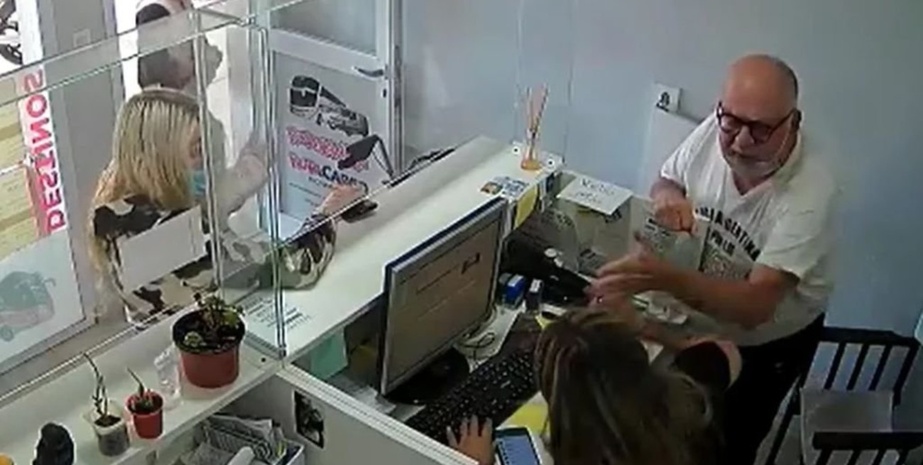 Renunció el referente de los derechos humanos José Schulman tras el escándalo por el ataque a una trabajadora