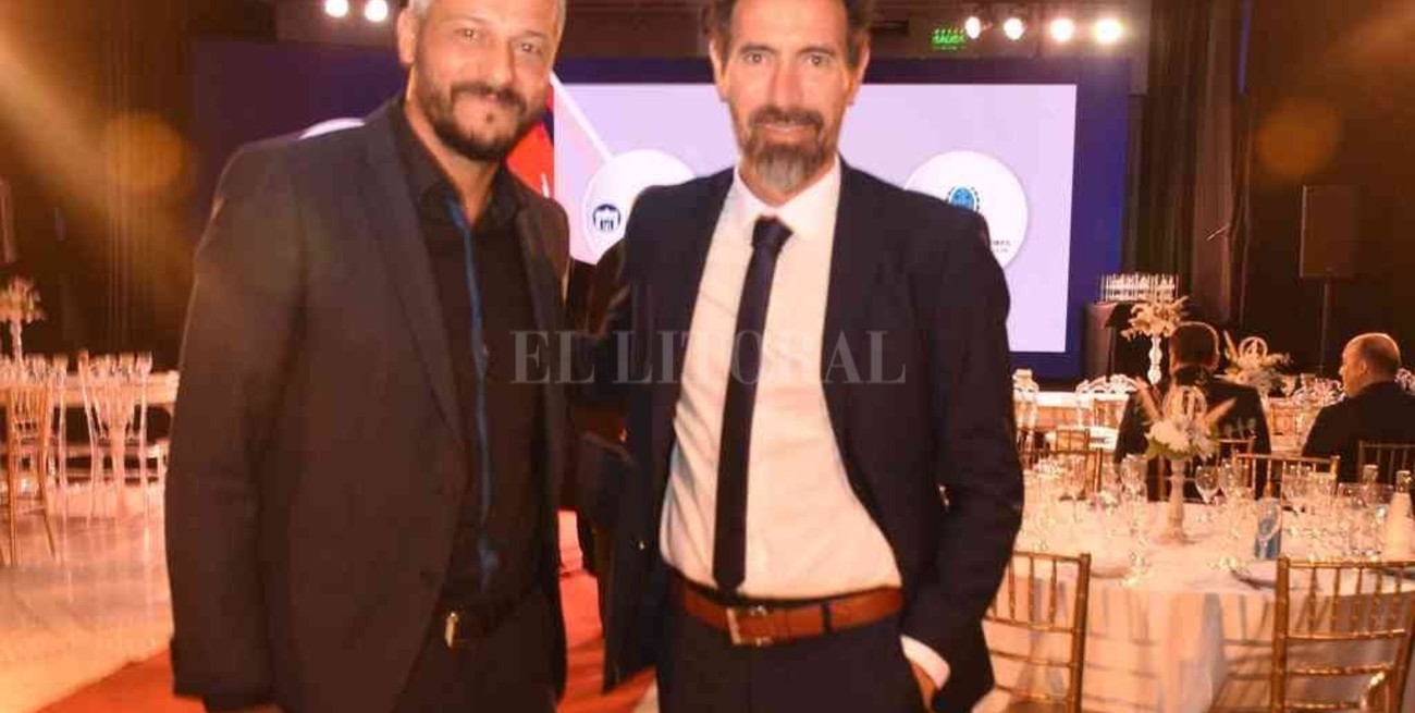 Domínguez ya ganó en el 15 de Abril y Munúa nunca perdió un clásico