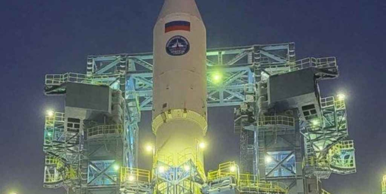 En las próximas 24 horas partes de un cohete ruso caerán en la Tierra: "El riesgo es real" afirman