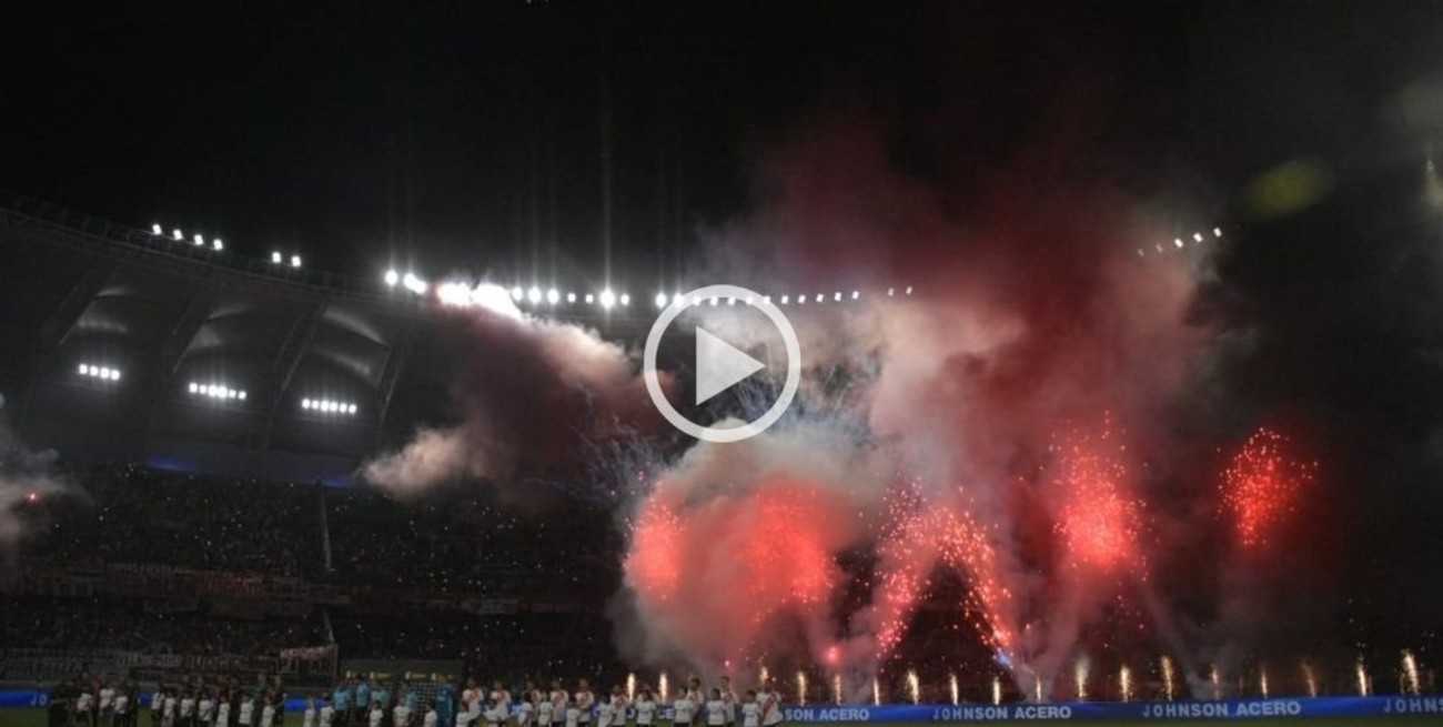 El show en el Madre de Ciudades para la final River - Colón