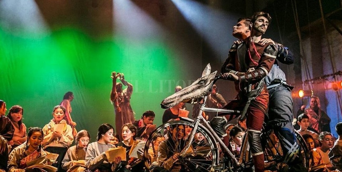 A sala llena se estrenó "El Arcón de Sancho Panza"