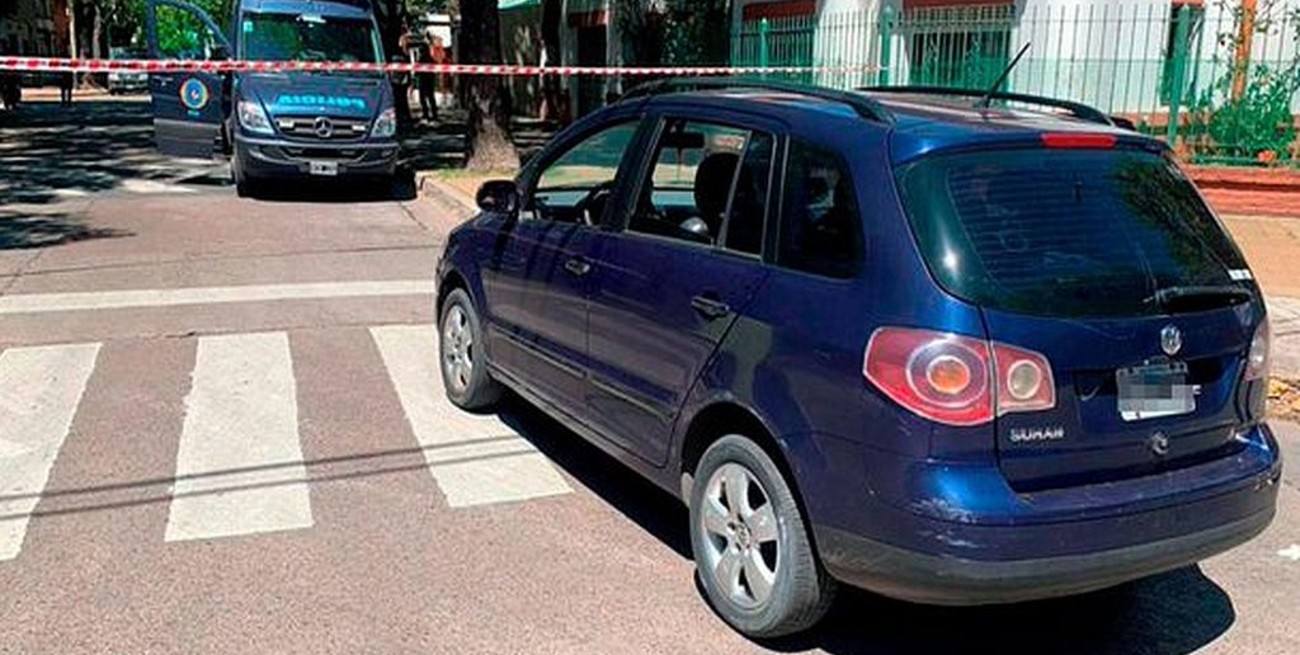Cuatro adolescentes detenidos en Barracas, uno de ellos con un balazo en la cabeza