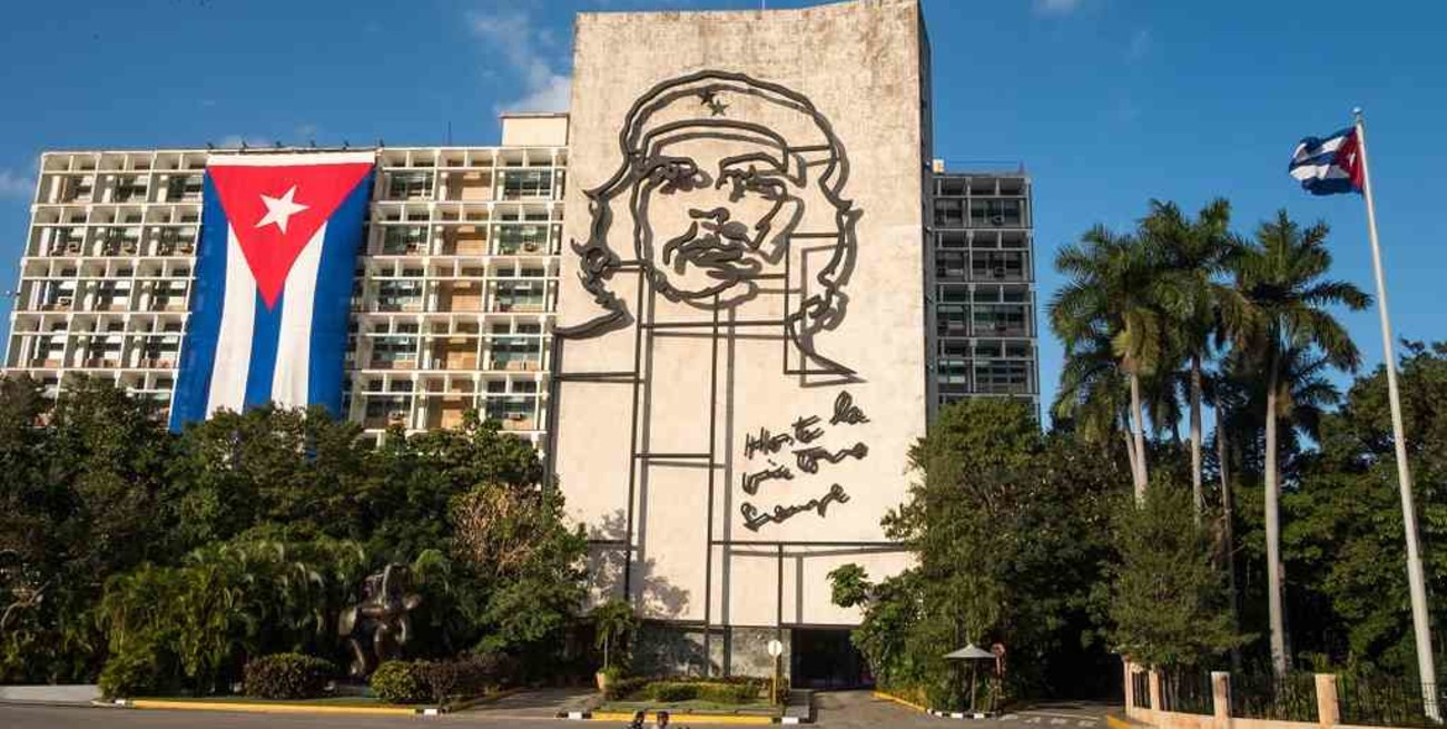 Cuba aprobó la creación de las primeras 32 empresas privadas