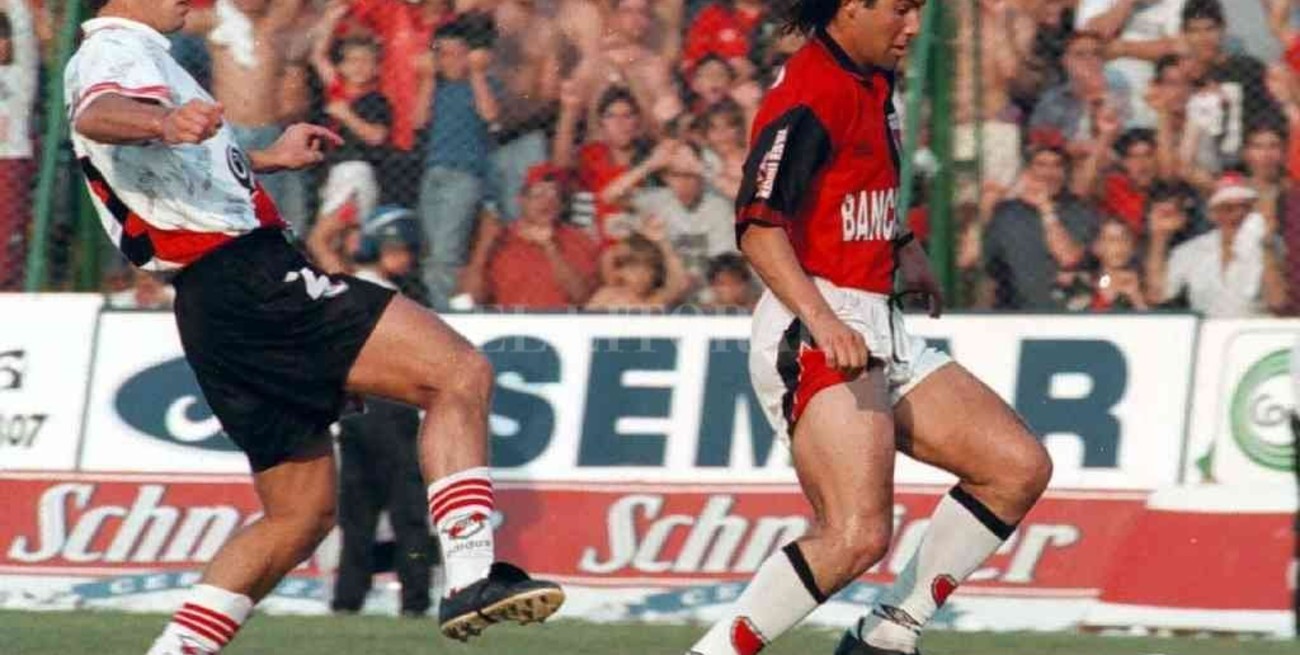 Cristian Castillo, filoso y punzante: "Colón es el Rey de la ciudad"